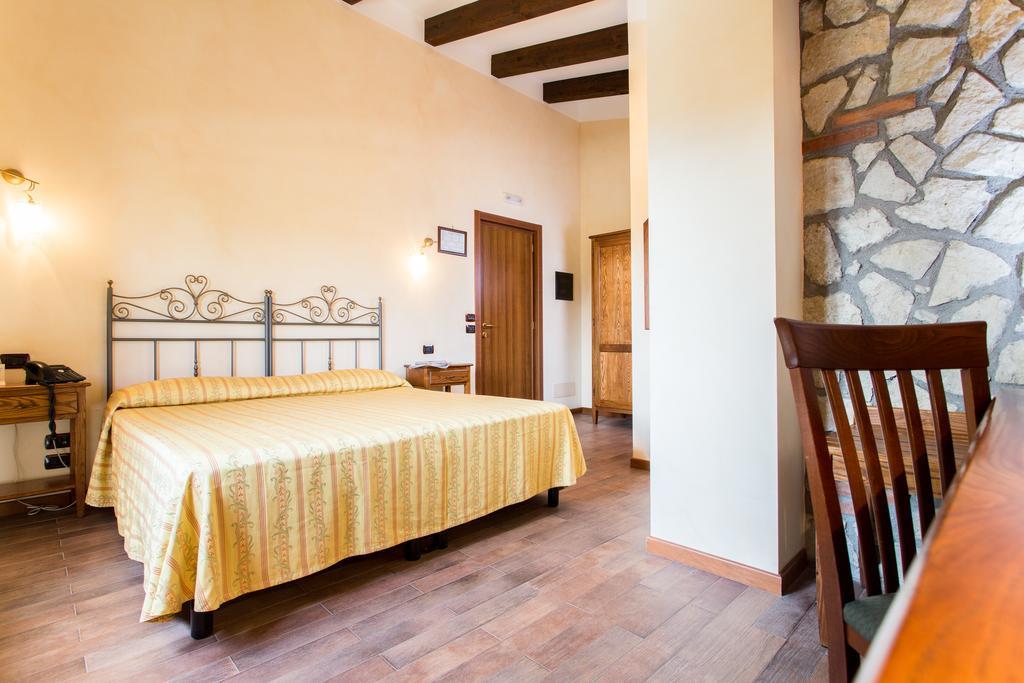 Villa Santa Caterina Montalto Uffugo Dış mekan fotoğraf