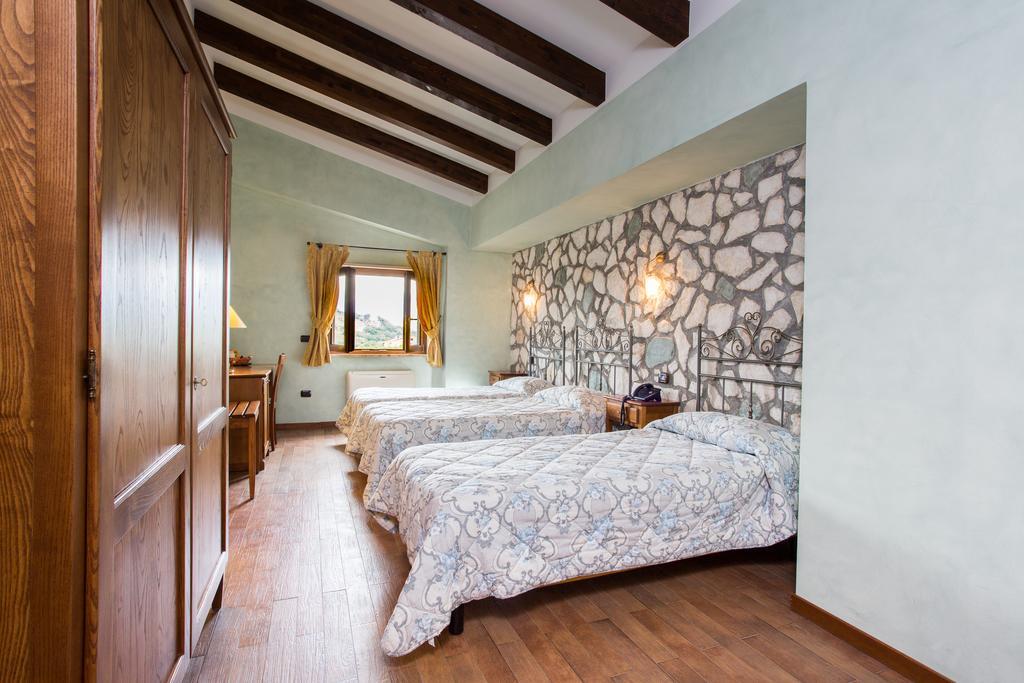 Villa Santa Caterina Montalto Uffugo Dış mekan fotoğraf