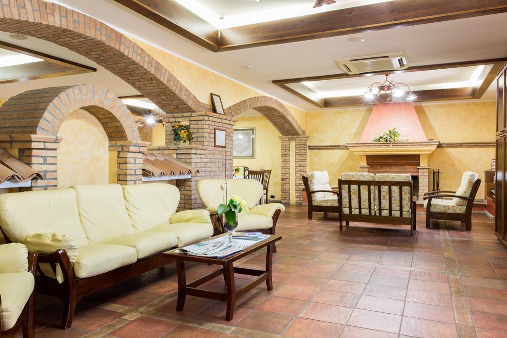 Villa Santa Caterina Montalto Uffugo Dış mekan fotoğraf